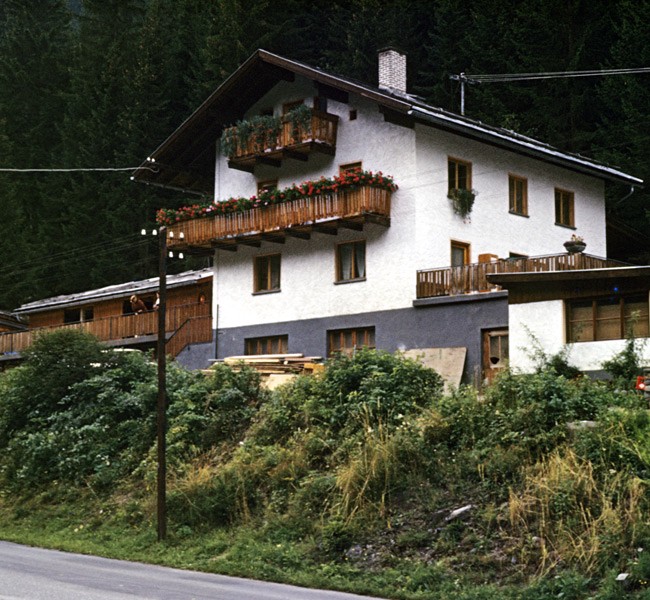 Erster Zubau 
